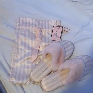 Victoria’s secret Slippers